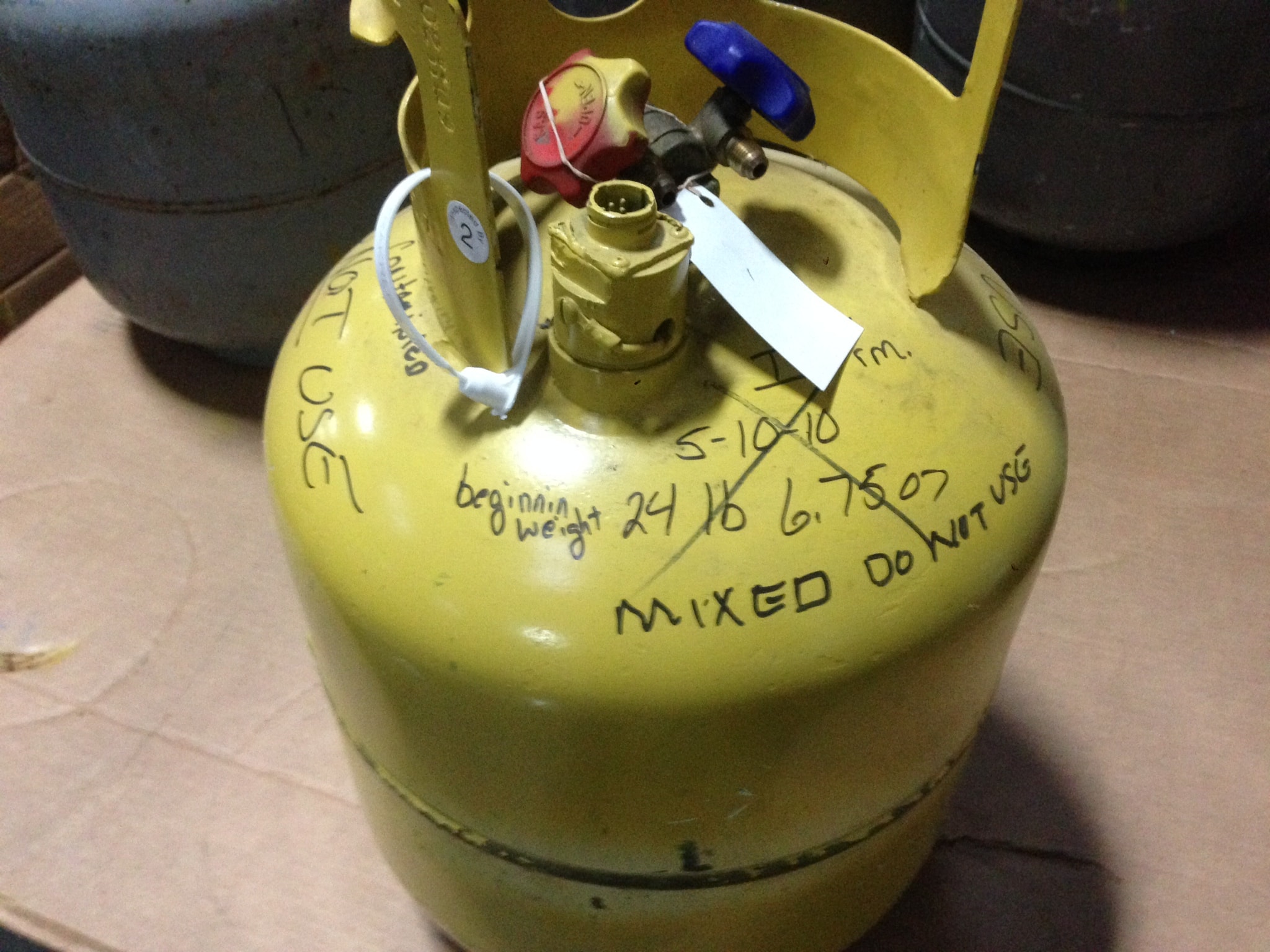 in 1994 before we launched the Polar Exhnage program, this is how people in the industry labelled cylinders - we chnaged all that